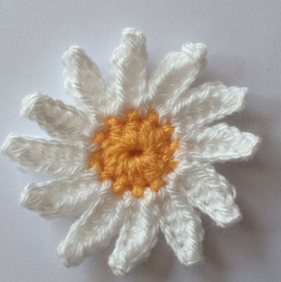 Crochet flowers wreaths, handmade flower wreaths - Picture 6 of 9